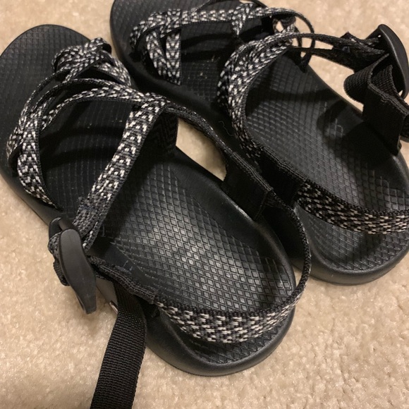 Chacos - Picture 2 of 5